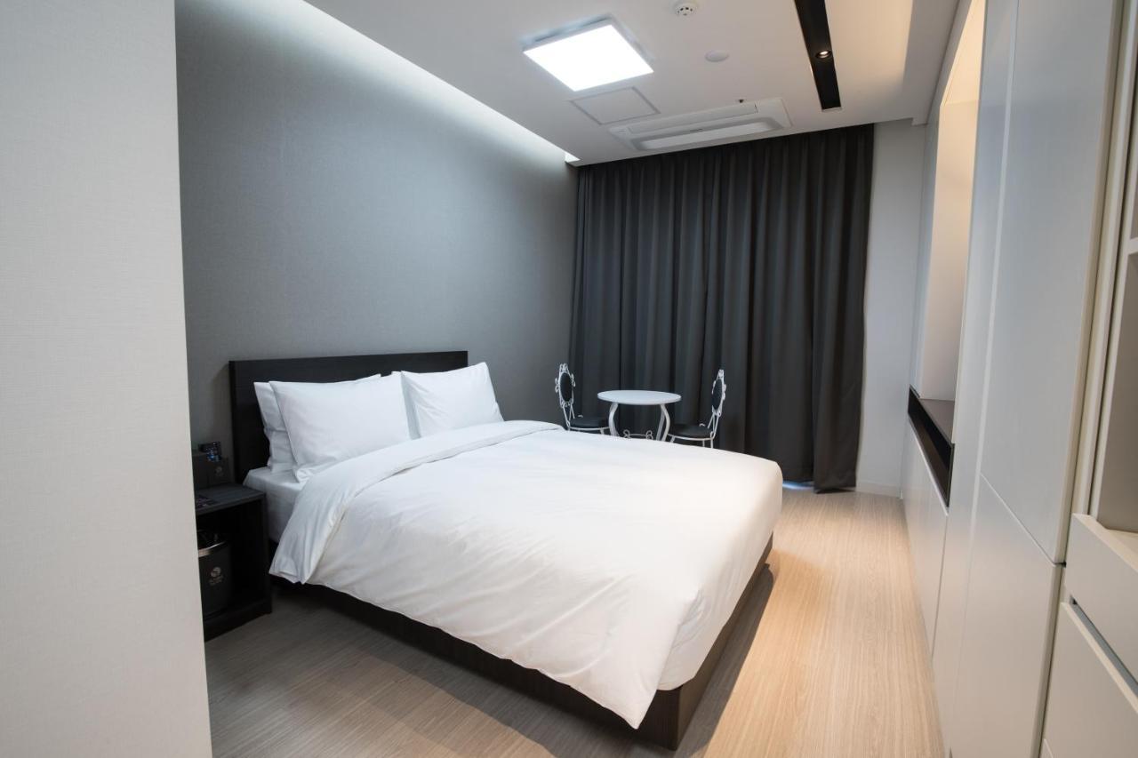 Sunrise Hotel Junior Suite Room11F Sea- View ソクチョ エクステリア 写真