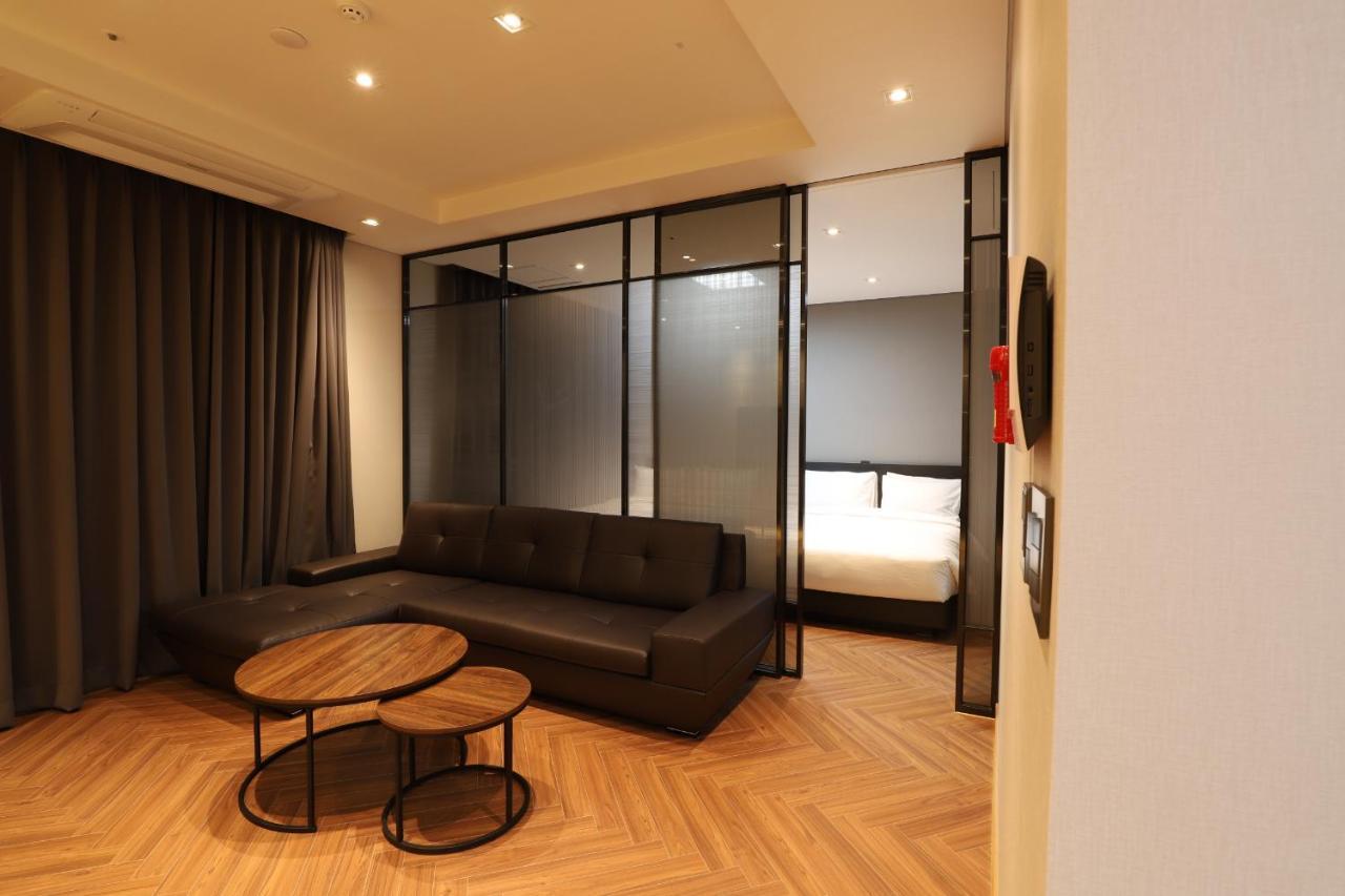 Sunrise Hotel Junior Suite Room11F Sea- View ソクチョ エクステリア 写真