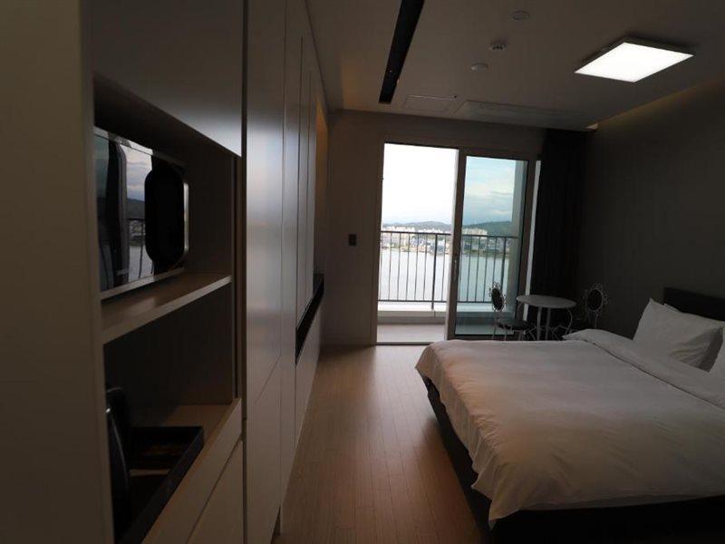Sunrise Hotel Junior Suite Room11F Sea- View ソクチョ エクステリア 写真