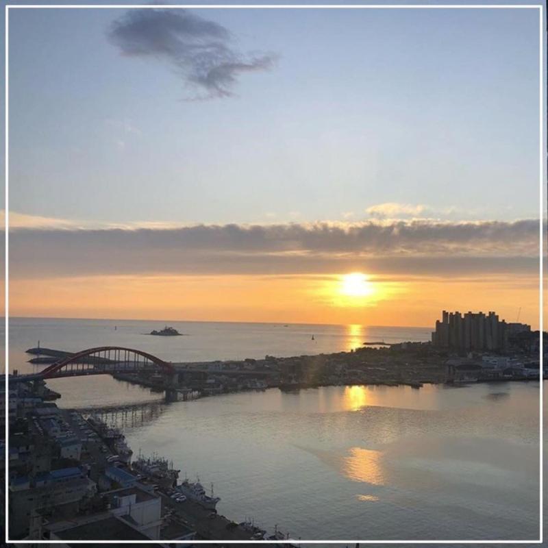 Sunrise Hotel Junior Suite Room11F Sea- View ソクチョ エクステリア 写真